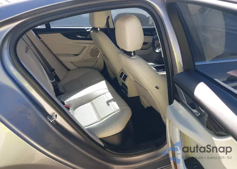 2020 Jaguar Xe S Rwd Automatic z USA, uszkodzony, nr VIN SAJAE4FX4LCP56016